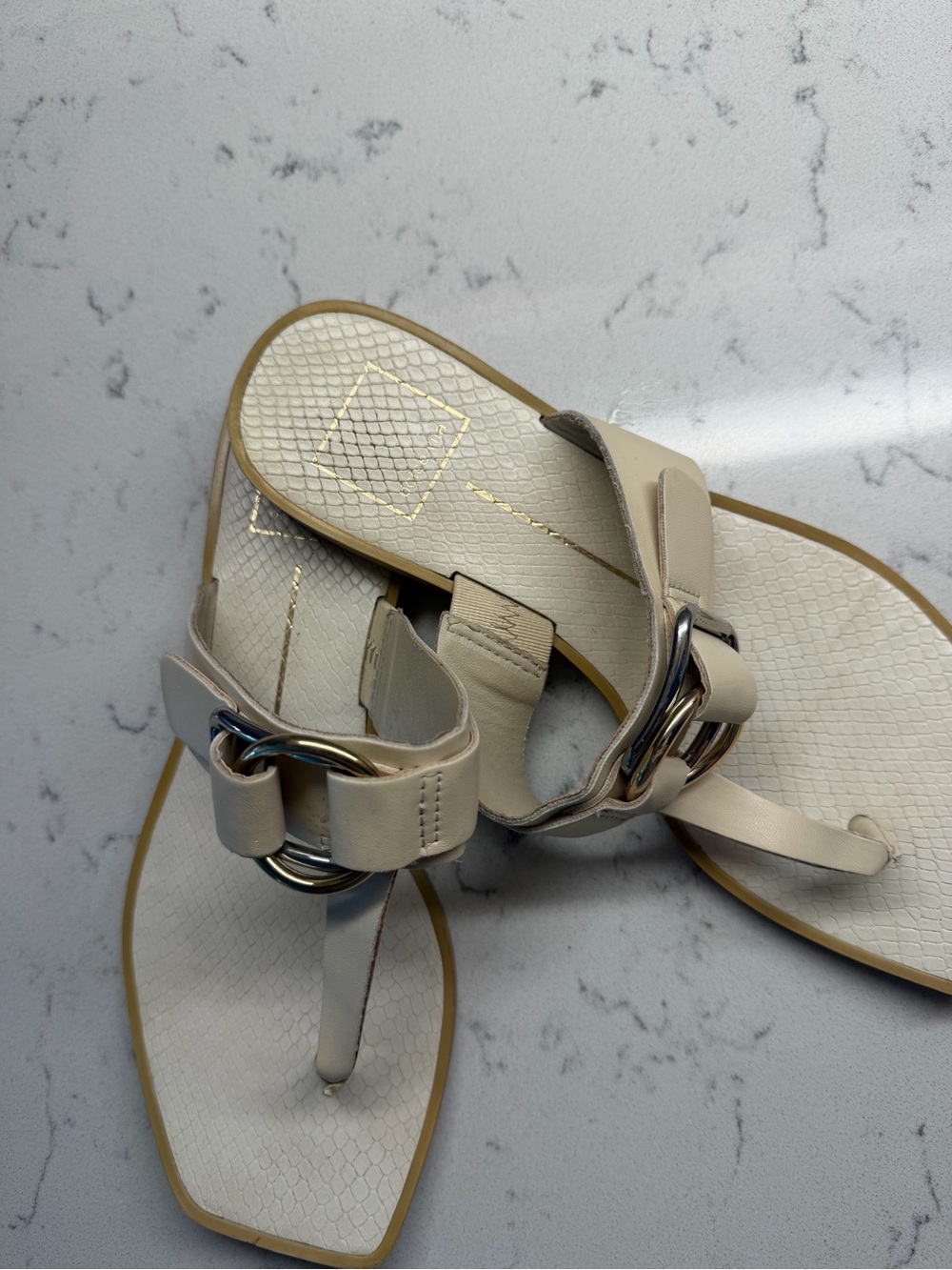 Dolce Vita Cream Thong Sandals with Gold Ring Detail - Picture 4 of 7